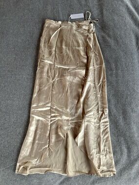 NWT Silk Maison Wrap Skirt